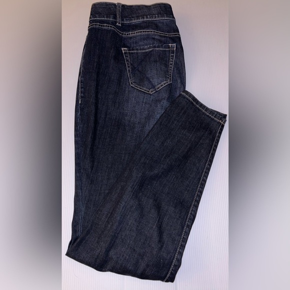 Lane‎ Bryant Jeans - Dark Wash - Stretch Elastic Waist - 16 Long - Picture 1 of 5